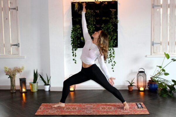 The Future of Yoga Wear: Top Trends for 20205 – Innovations in Sustainable Fabrics and Designs